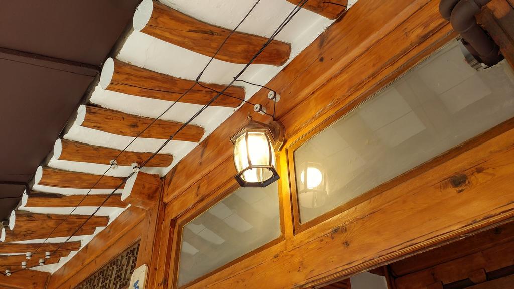 Bukchon Hyosunjae Guesthouse Seoul Ngoại thất bức ảnh