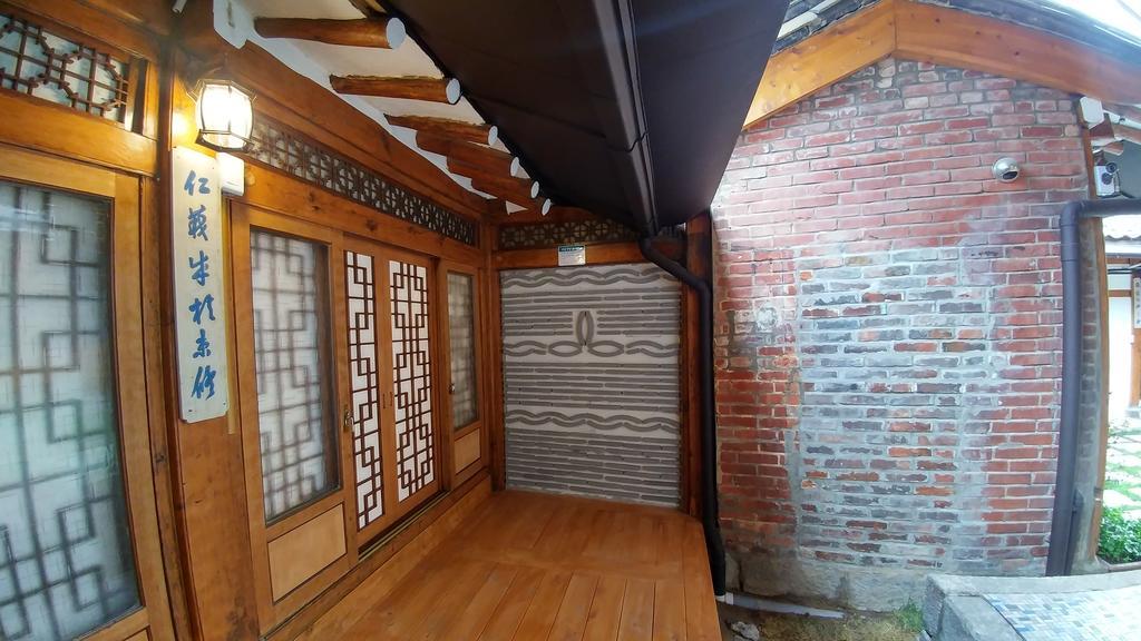 Bukchon Hyosunjae Guesthouse Seoul Ngoại thất bức ảnh