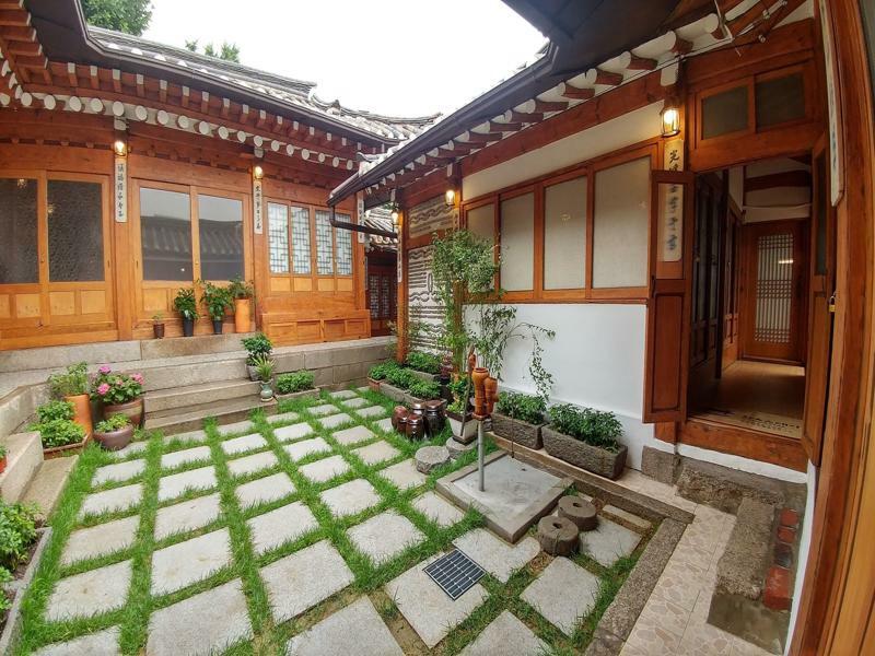 Bukchon Hyosunjae Guesthouse Seoul Ngoại thất bức ảnh