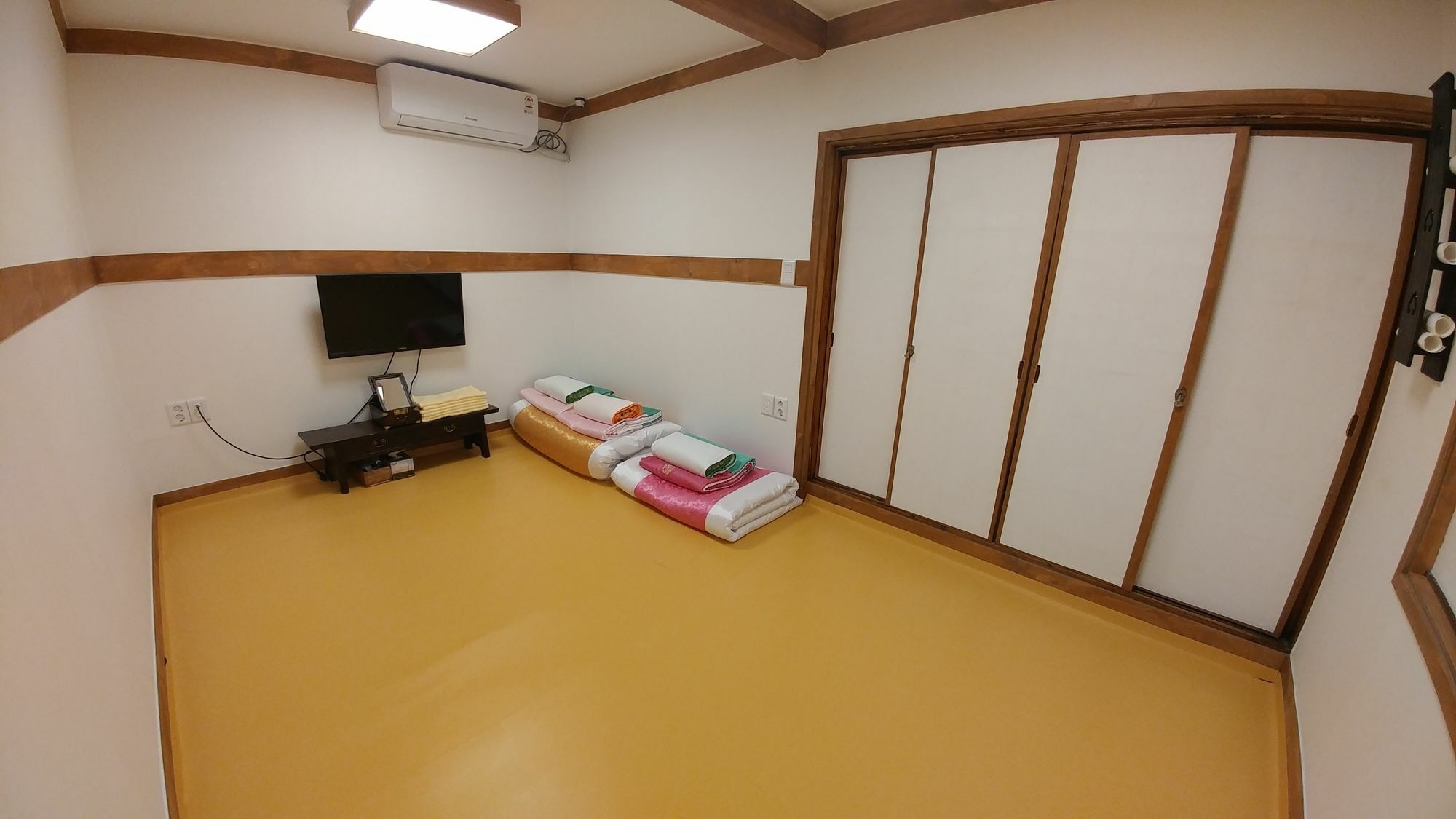 Bukchon Hyosunjae Guesthouse Seoul Ngoại thất bức ảnh