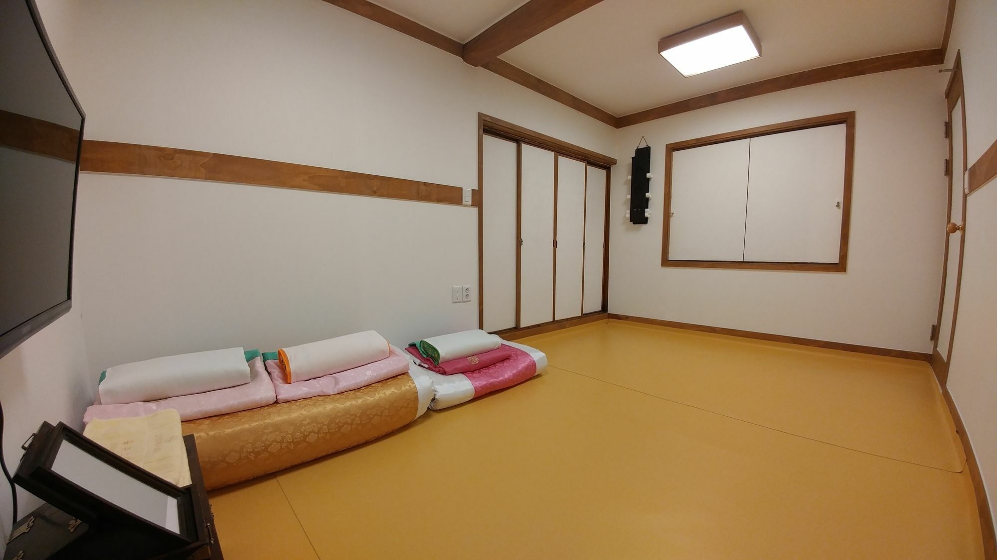 Bukchon Hyosunjae Guesthouse Seoul Ngoại thất bức ảnh